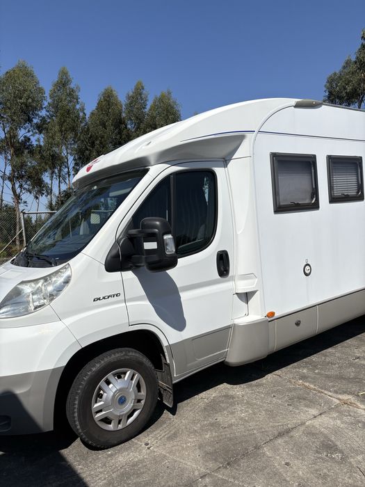 Autocaravana em muito bom estado