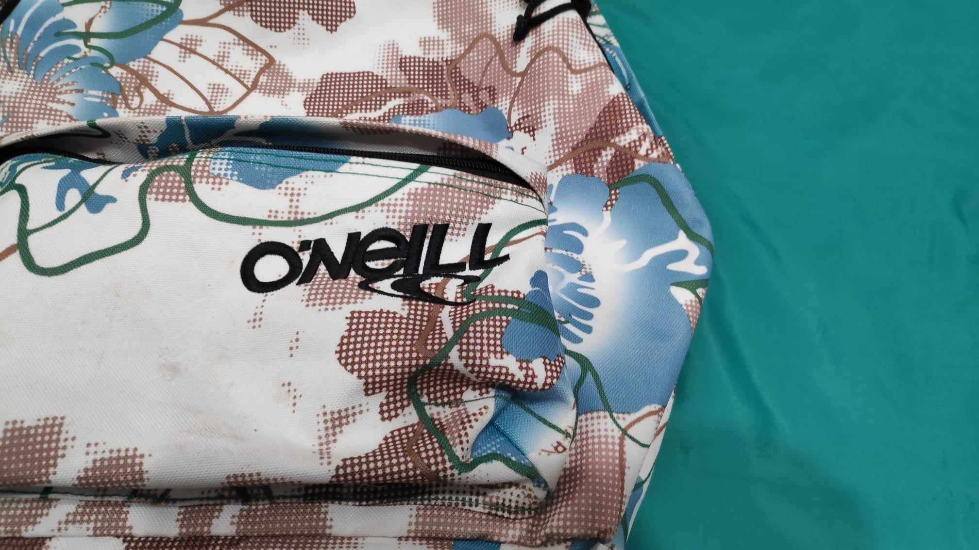 Mochila O'Neill.