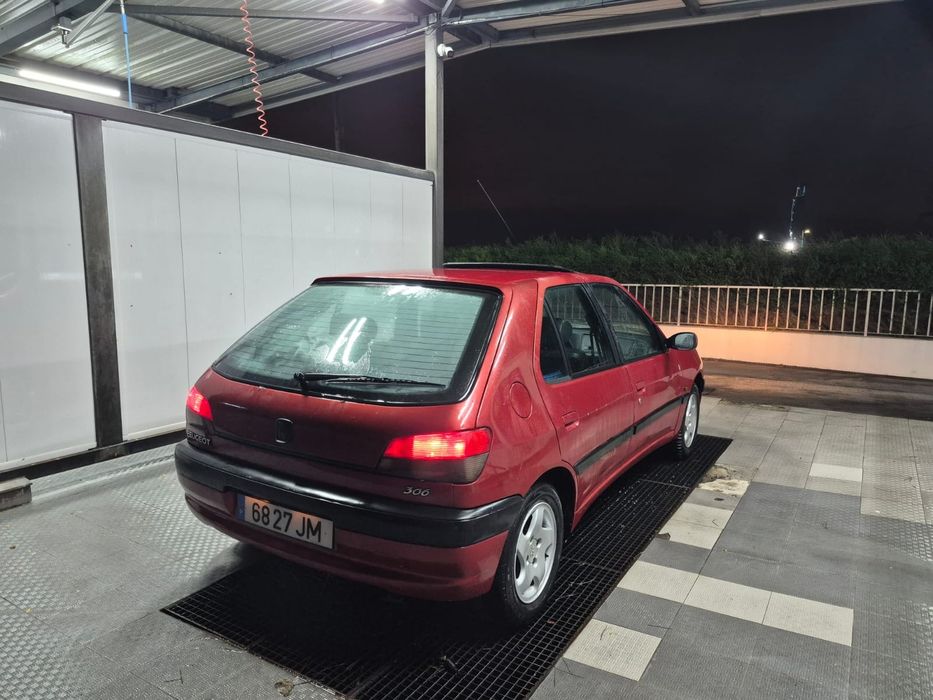 Peugeout 306 1.4 em bom estado
