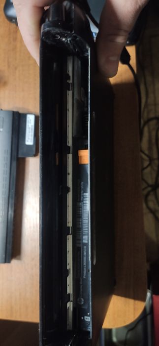 Продам 2 нетбука hp mini