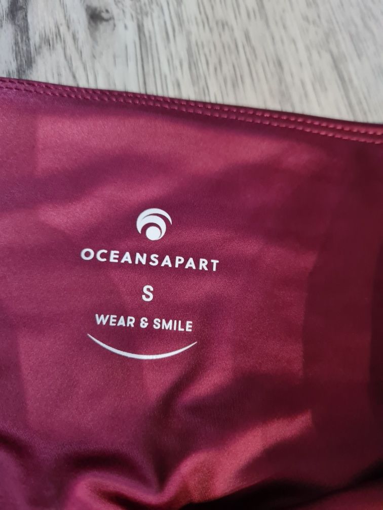 Legginsy, Oceans Apart, S