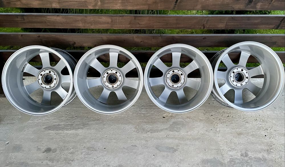 Диски оригінал Mercedes 5x112 R17 ET43 8J 66.6