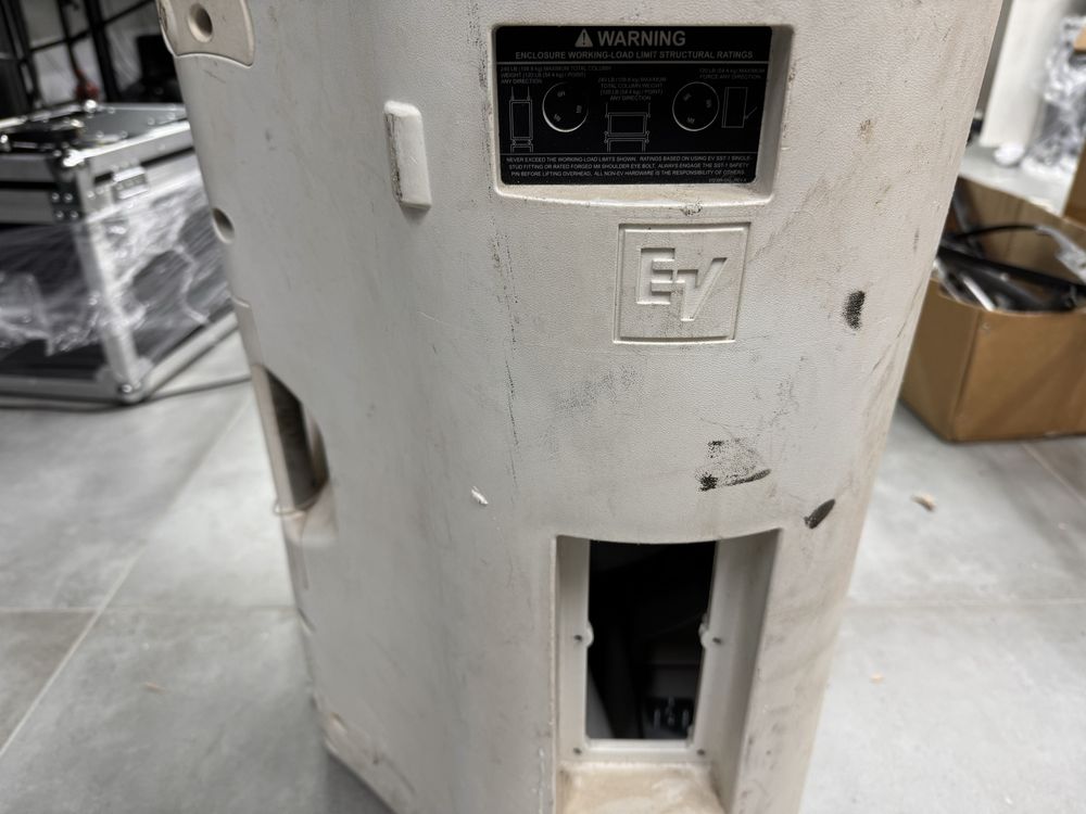 Electro Voice zx5 90 sama obudowa