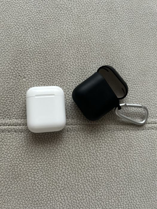 Зарядний кейс для Apple Airpods
