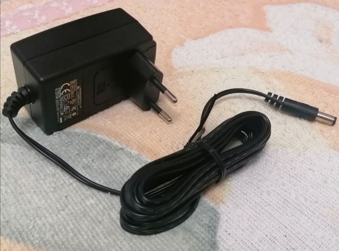 Адаптер блок питания Hon-Kwang HK-CP10-A05 100-240V~50/60Hz 0.35A