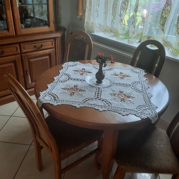 Kredens dębowy bardzo stary. Negocjacja ceny.