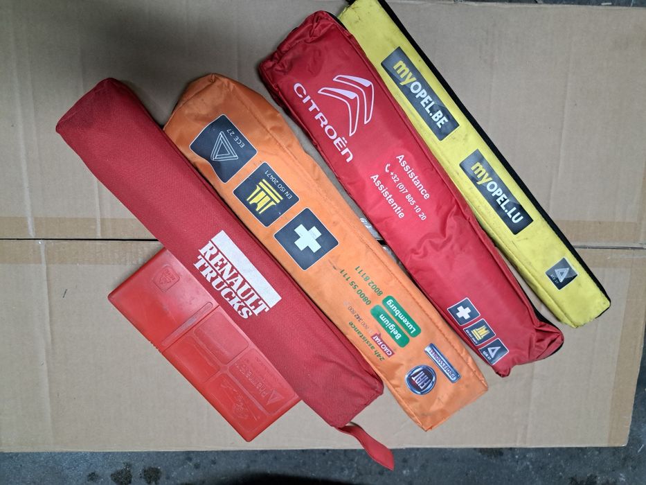 Trójkąt ostrzegawczy BMW, AUDI