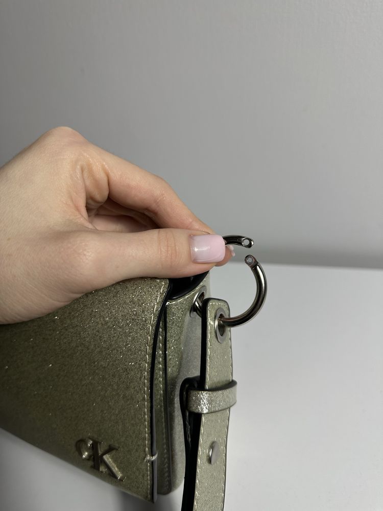 Оригінальна жіноча сумка Calvin Klein