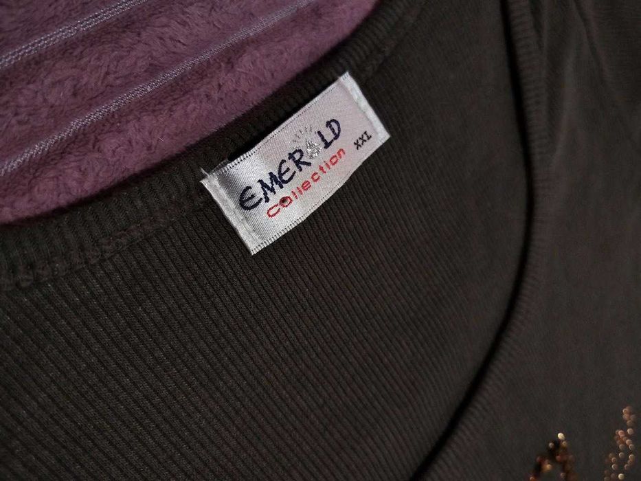 Koszulka w kolorze khaki z napisem "Yes"