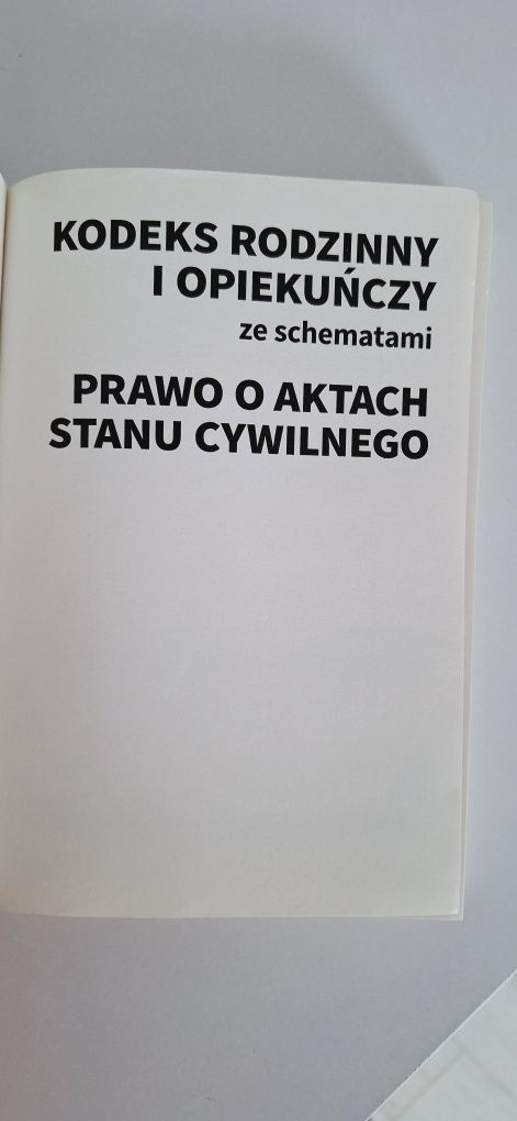 Kodeks rodzinny i opiekuńczy ze schematami Prawo aktów stanu cywilnego