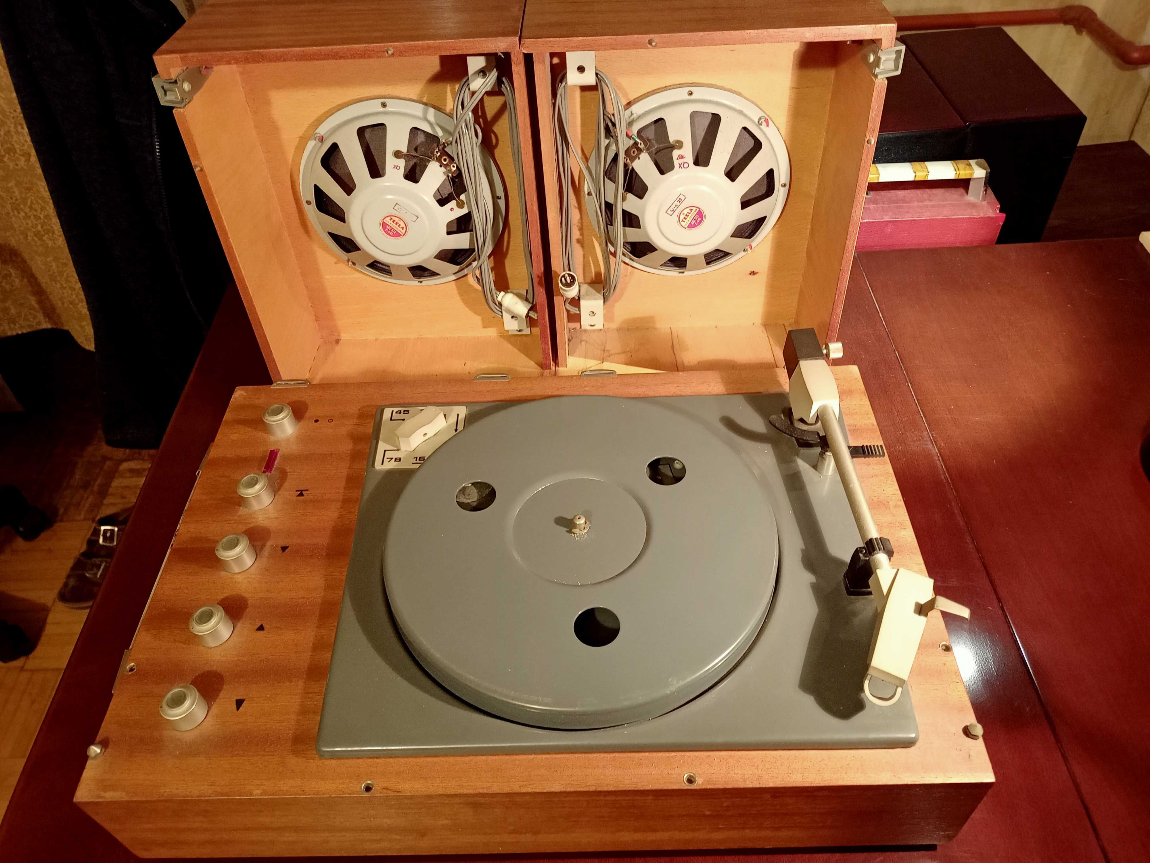 Gramofon  Tesla Supraphon GZC 110-1