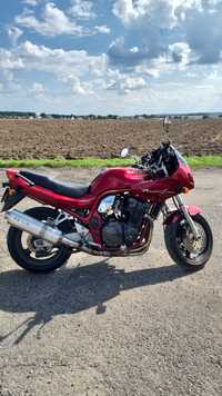 Suzuki bandit 1200