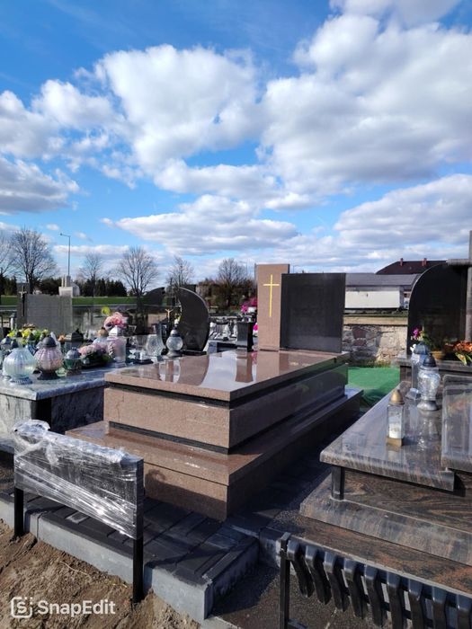 Kamieniarstwo, nagrobki, schody