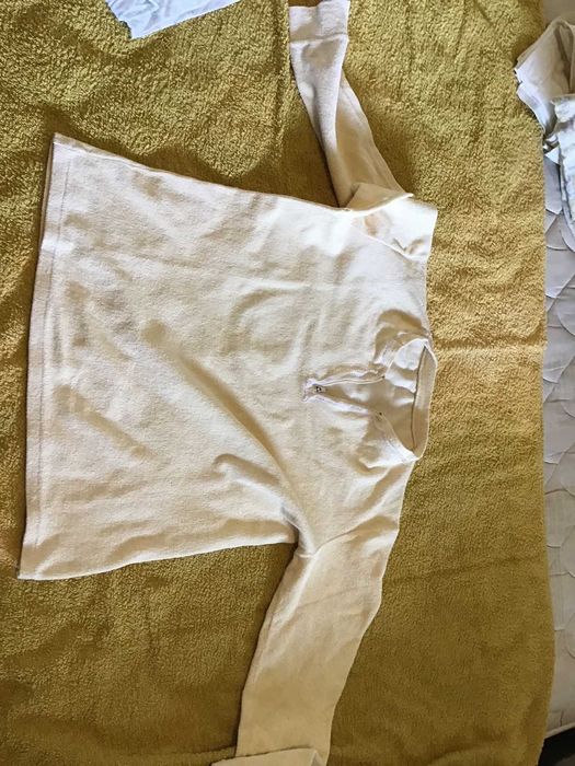 camisola de pijama amarela tamanho m