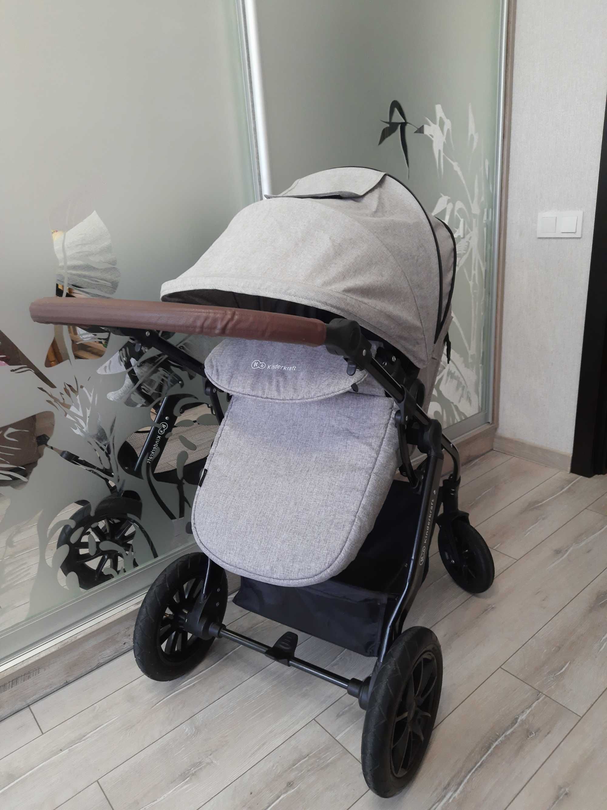 Дитяча коляска товари для немовлят універсальна.прогулянкова.