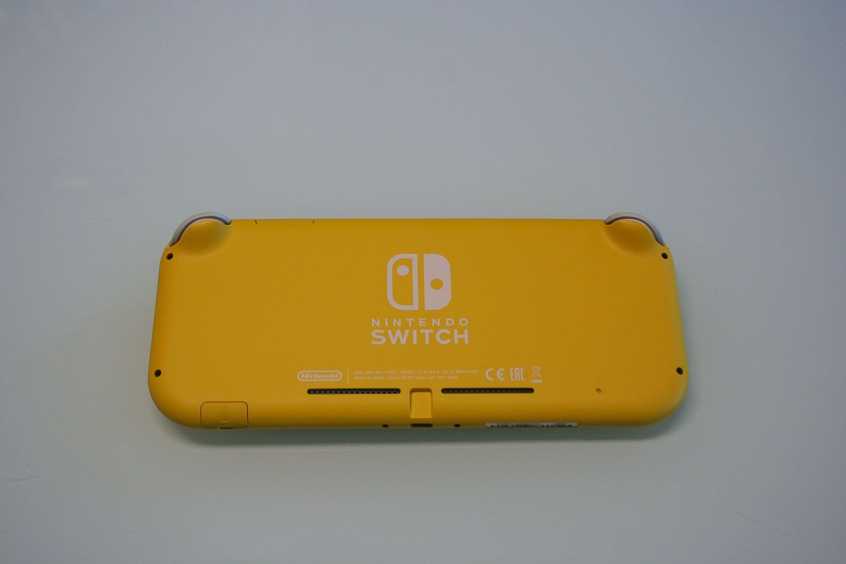 Konsola Nintendo Switch Lite Żółta