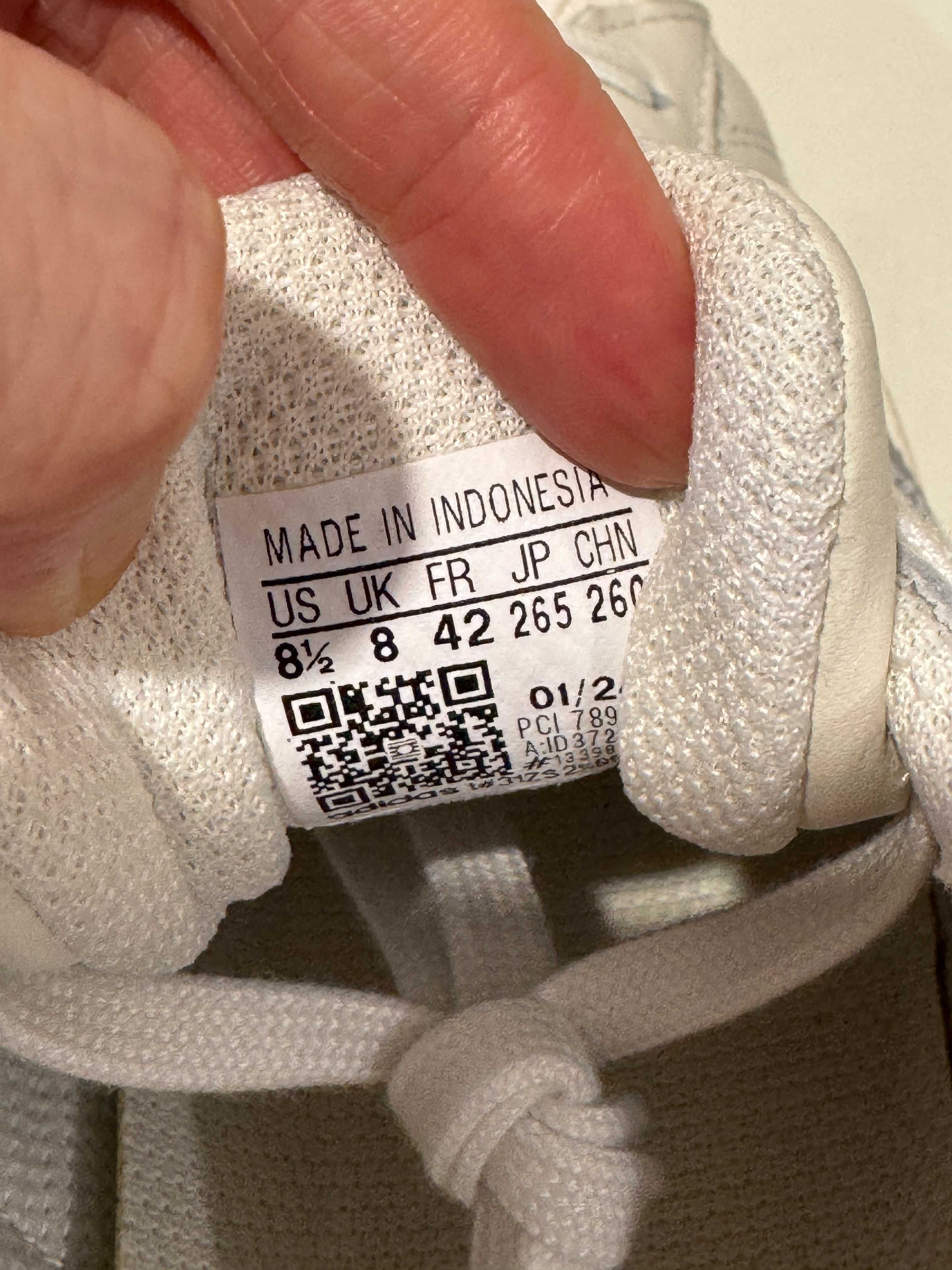 Кросівки чоловічі Adidas Superstar ID3722, 42р