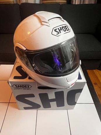 Shoei Neotec z interkomem