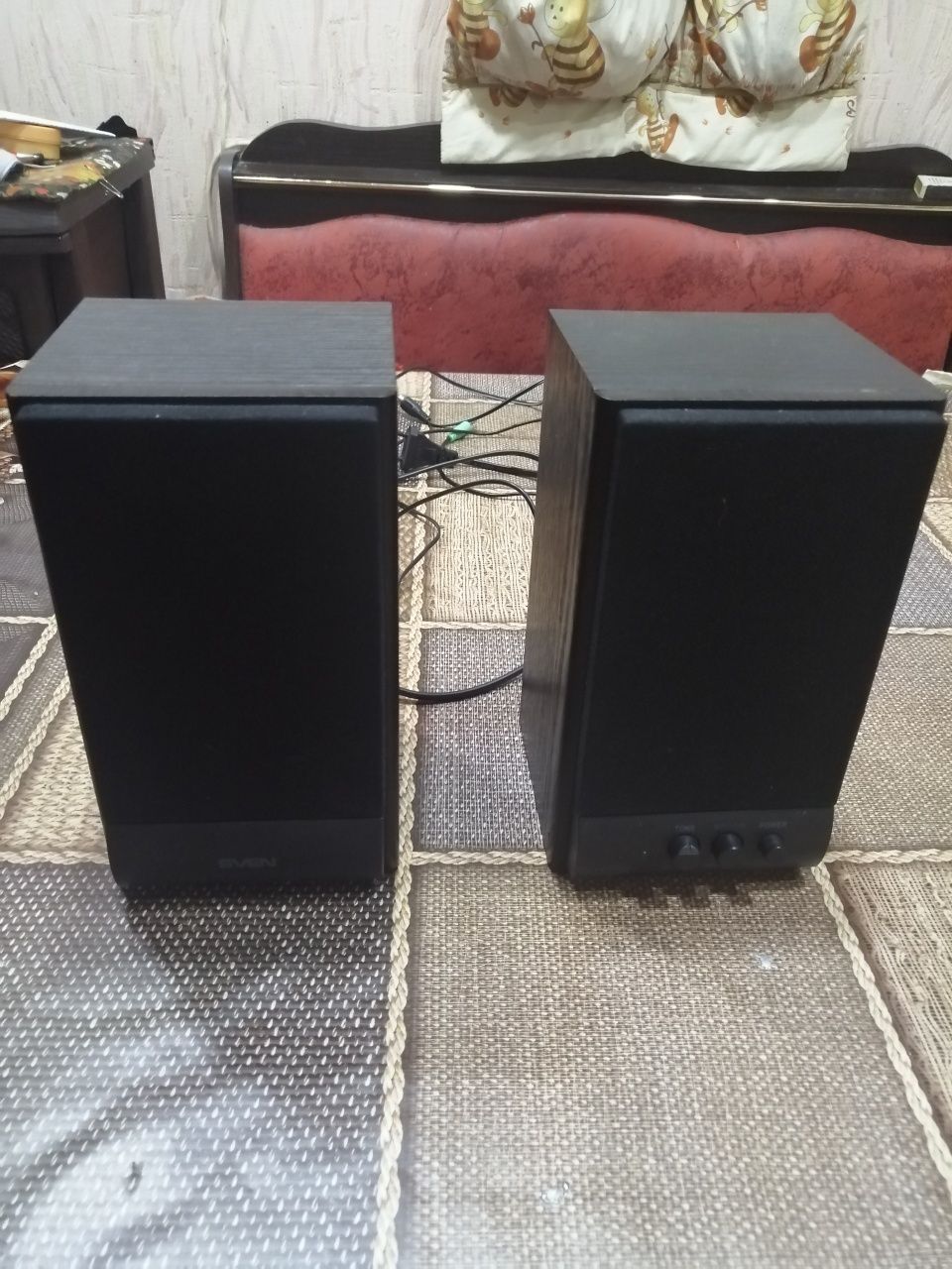 Продам  Sven sps-607
