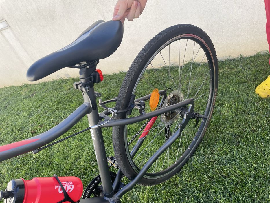 Bicicleta Trekking Riverside 500