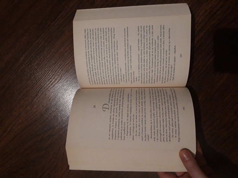 Cień wiatru Carlos Ruiz Zafon
