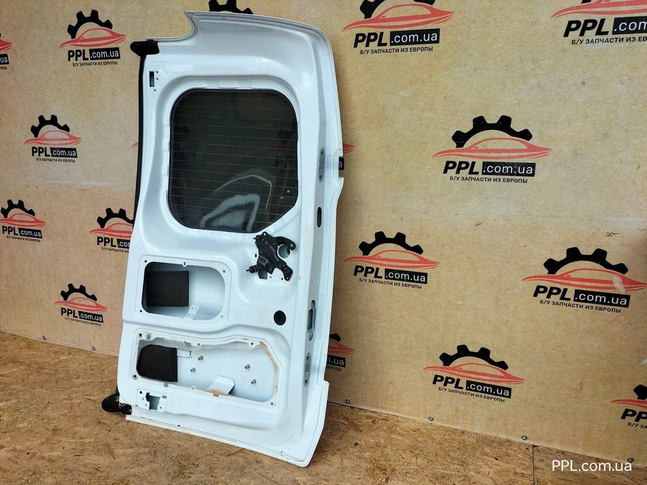 Ford Transit Connect II Mk2 2013-2021 Дверь левая задняя