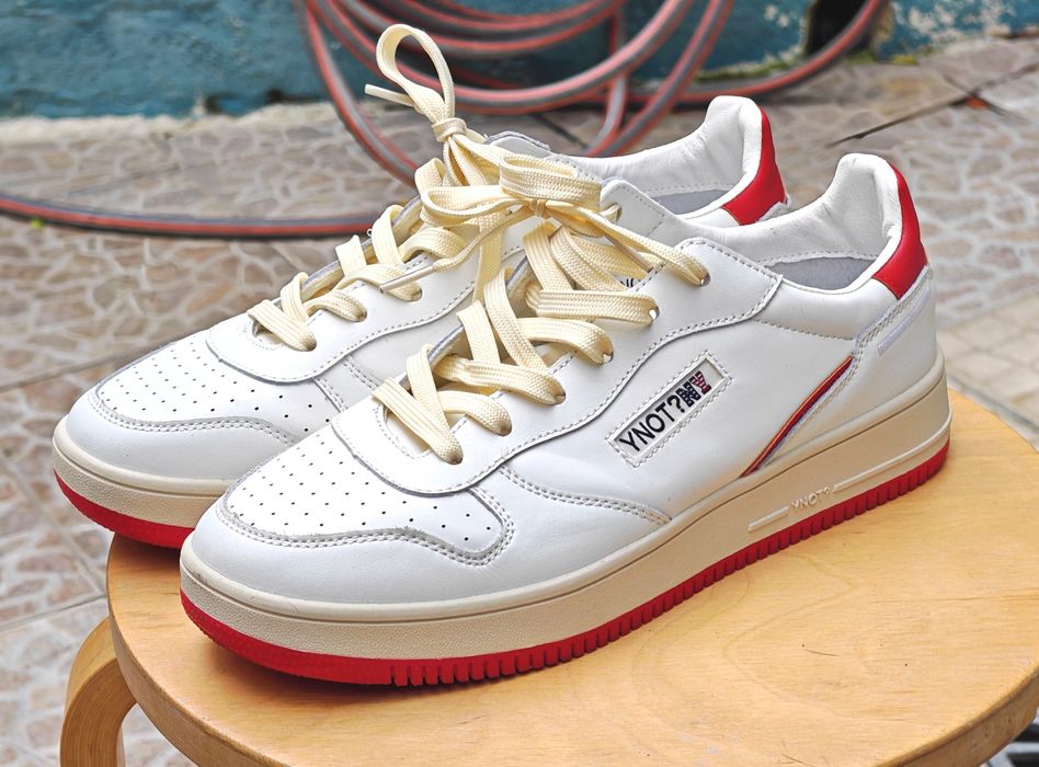 Tênis YNOT? praticamente novos