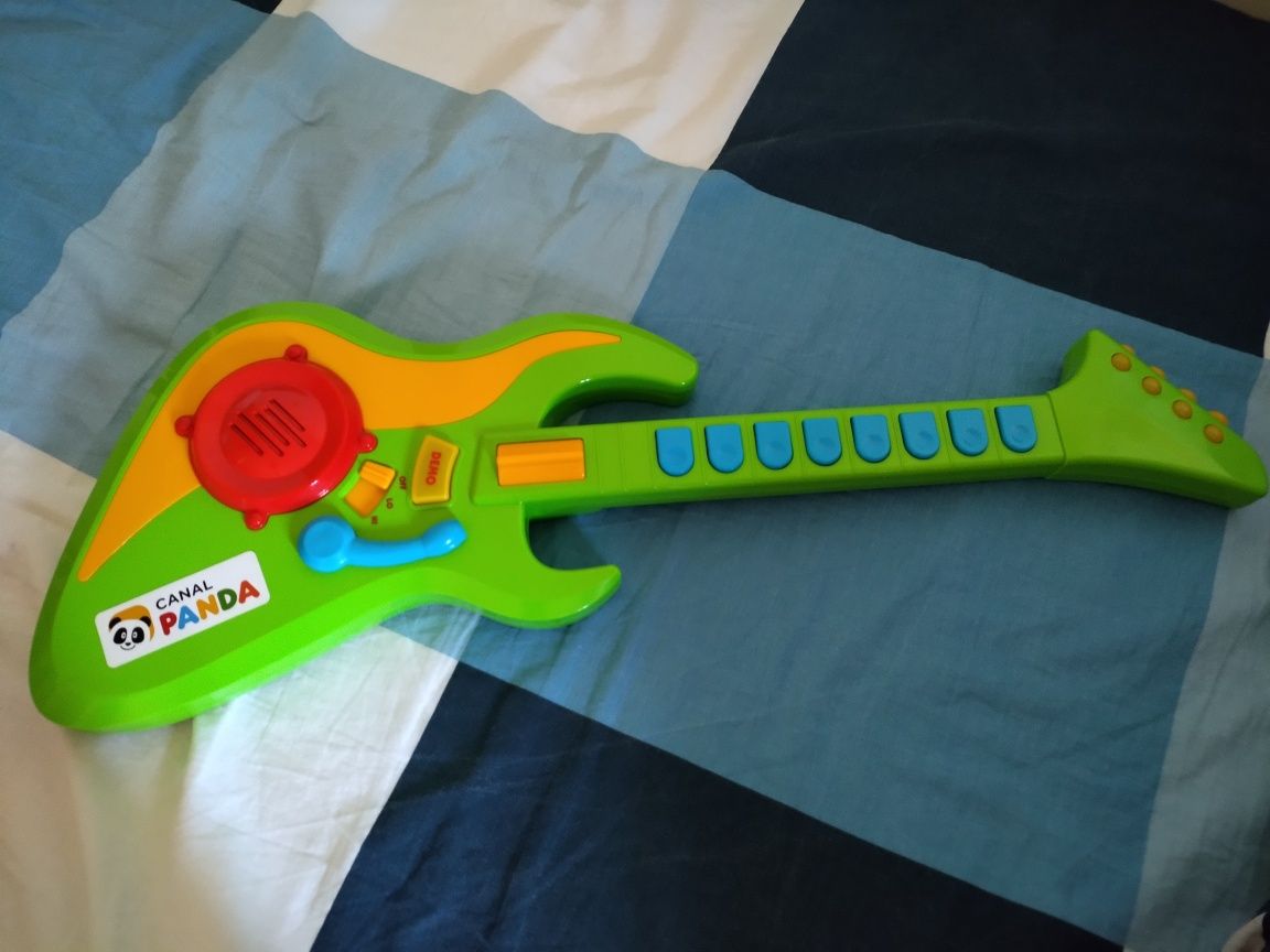Guitarra Panda infantil