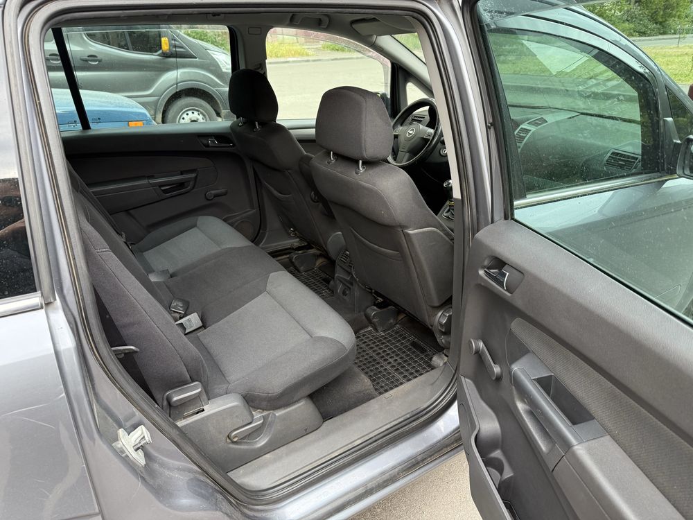 Продам opel zafira 1,9 cdti