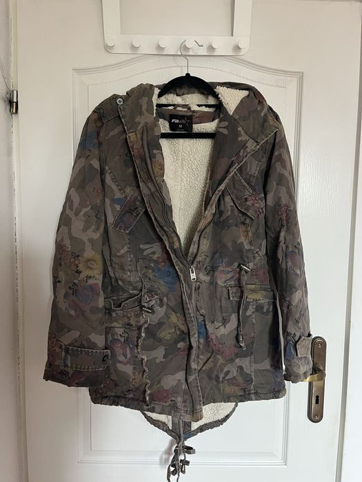 Kurtka moro w kwiaty