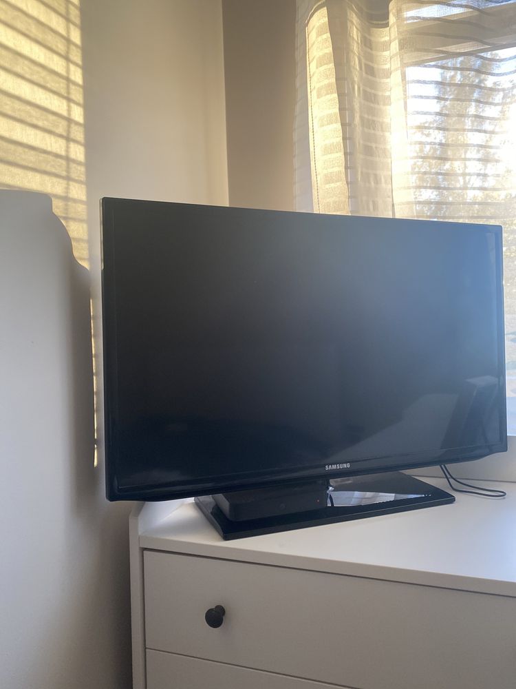 Telewizor 32 cale samsung smart TV