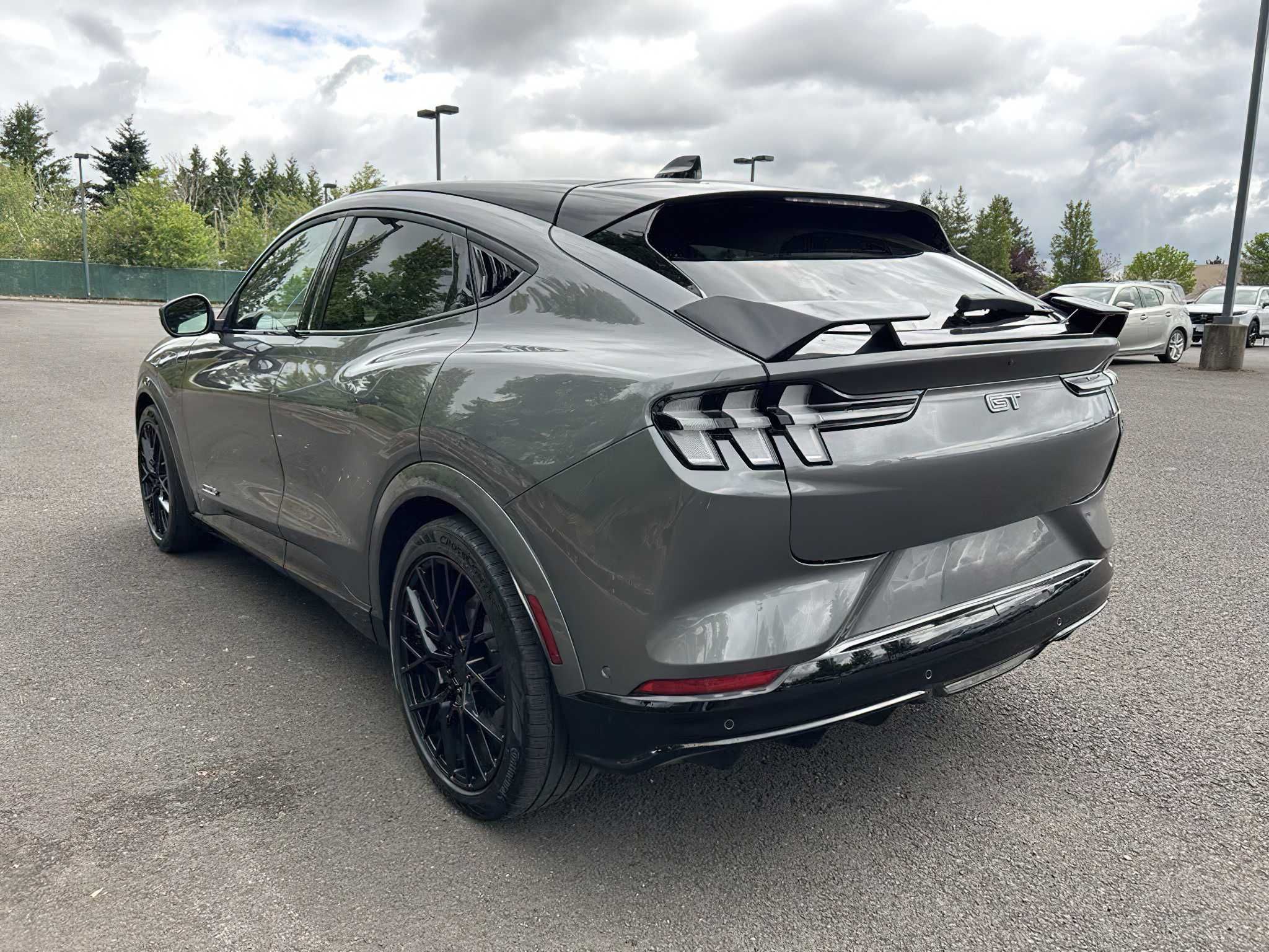 Ford  Mustang Mach-E Gt 2023