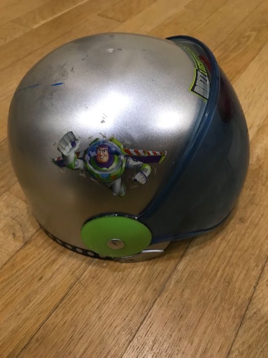 Шлем Базза (История игрушек) Buzz Lighteyar Helmet