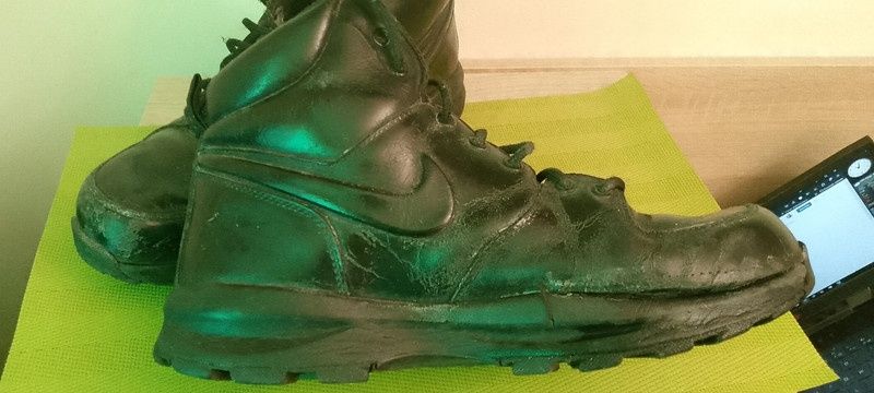 Nike Manoa czarne