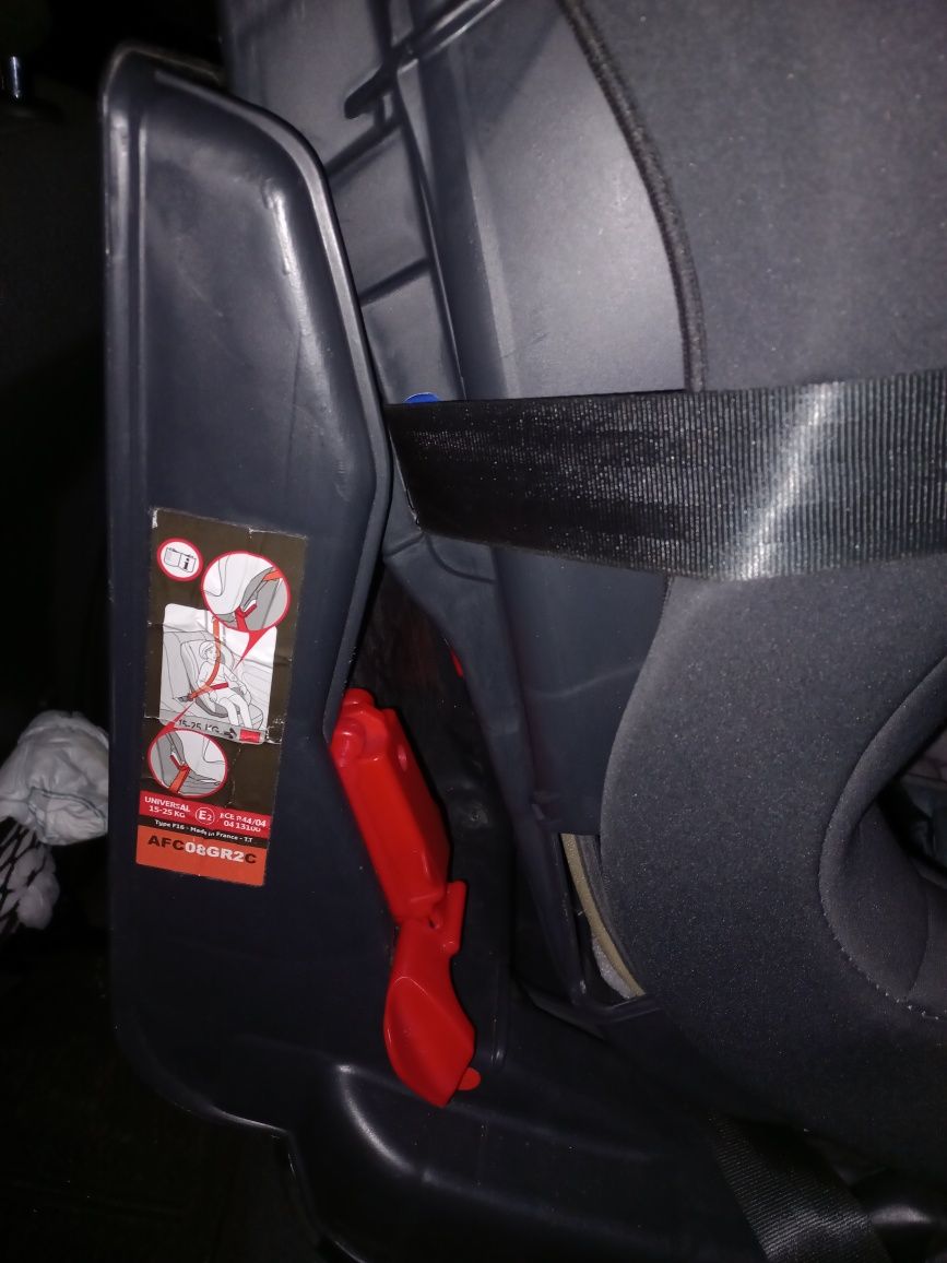 Cadeira de bebé  para carro