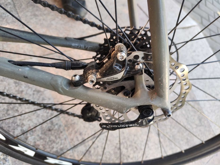 Gravel Cannondale Synapse r. 54 sram rival 2x11 hydraulika tarcze, 28c