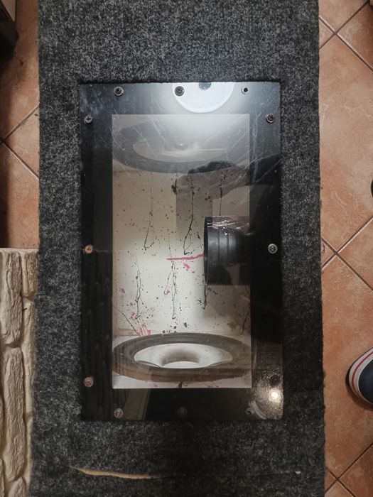 Skrzynia basowa + 2 wzmacniacze i okablowanie