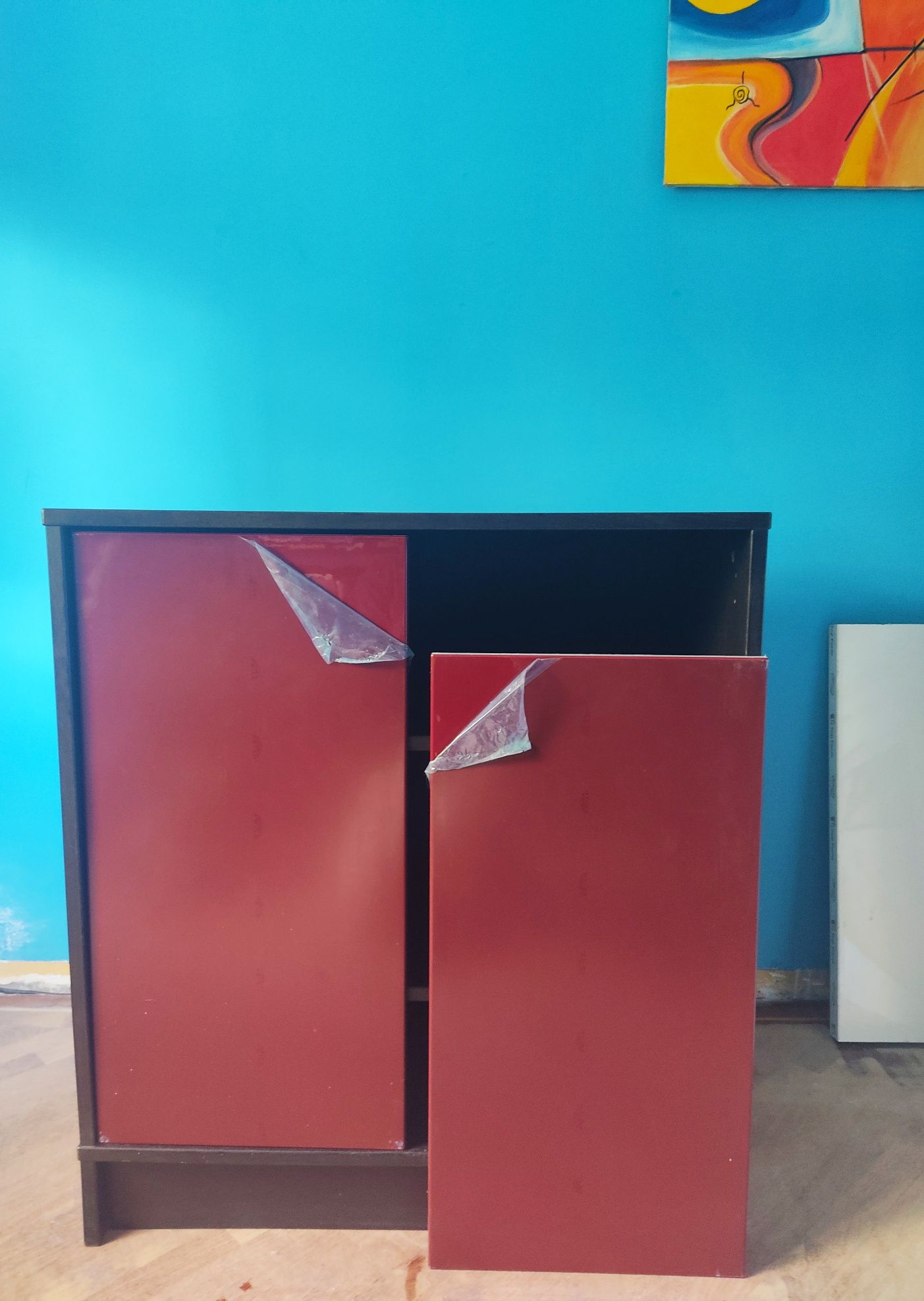 Porta de armário verde cinza IKEA vermelho bordeaux