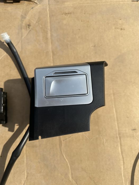 Іонізатор Ароматизатор комплект BMW G11 G30 G05 G06 G07