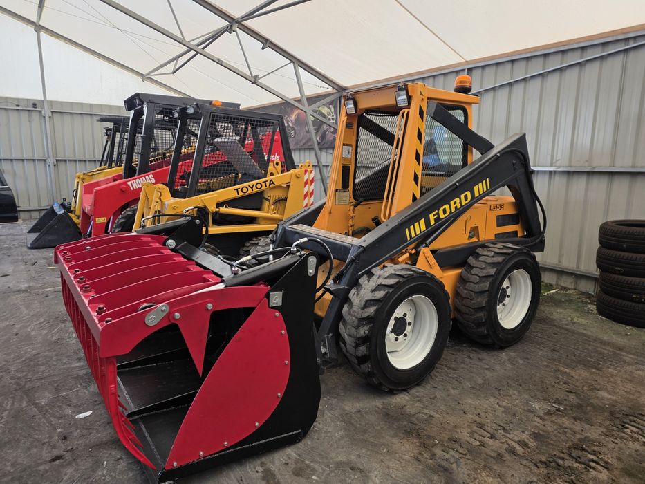 Miniładowarka Bobcat Ford L553  New Holland Ładowarka  - Silnik Kubota
