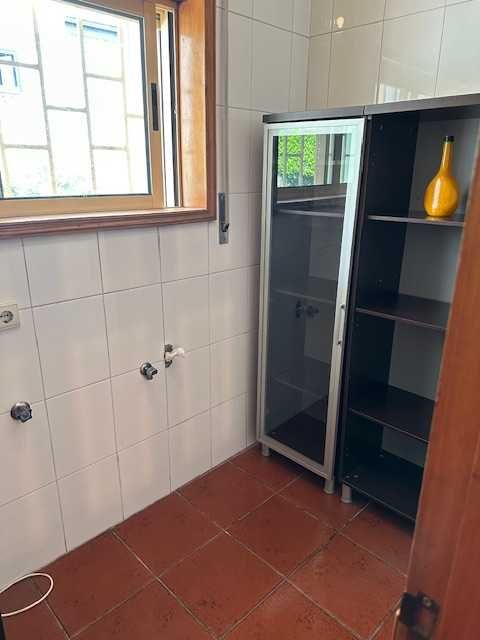 Apartamento alugar T1 Guimarães com garagem