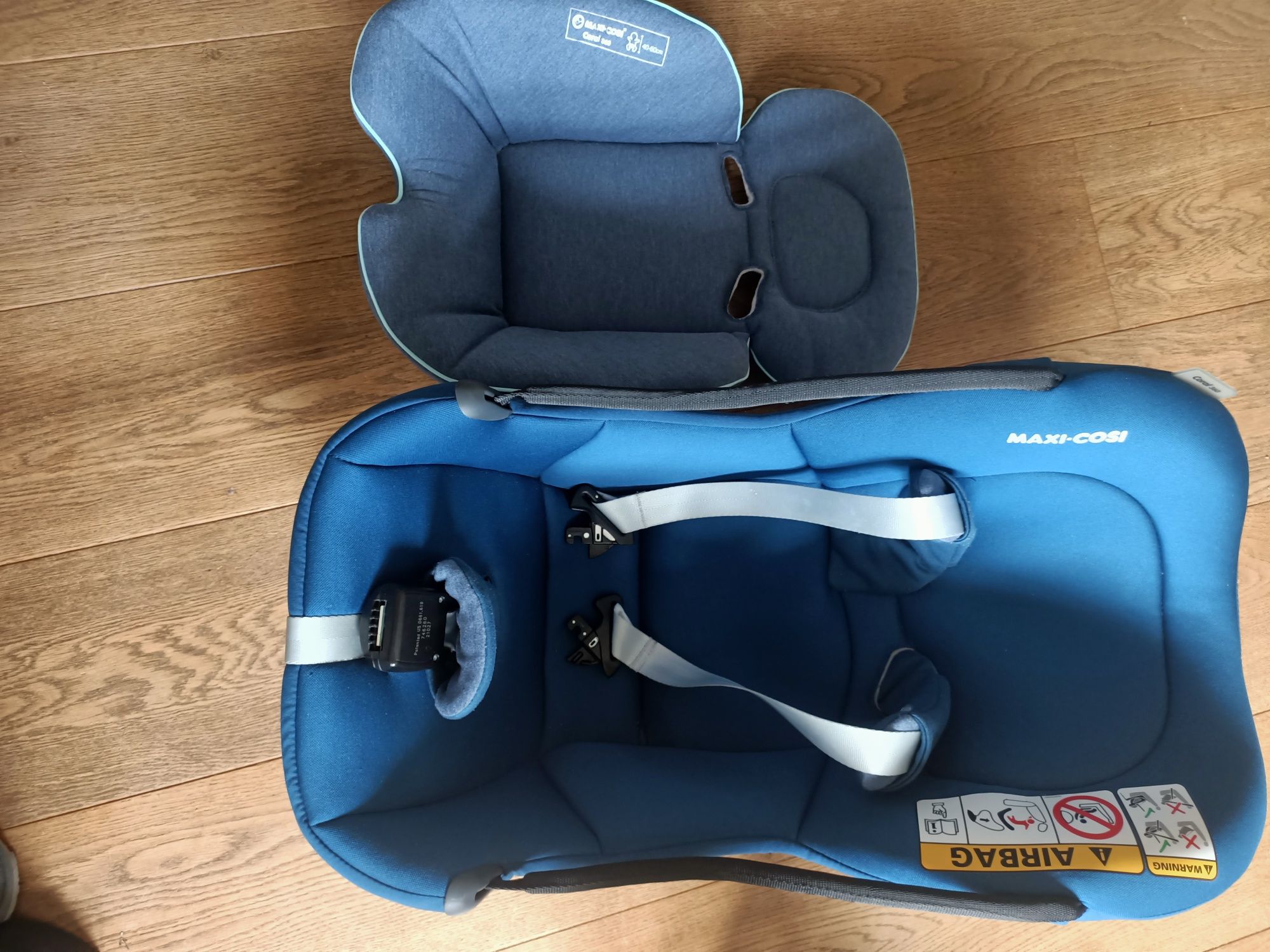 Maxi-Cosi fotelik samochodowy Coral 360 FamilyFix baza ISOFIX obracany