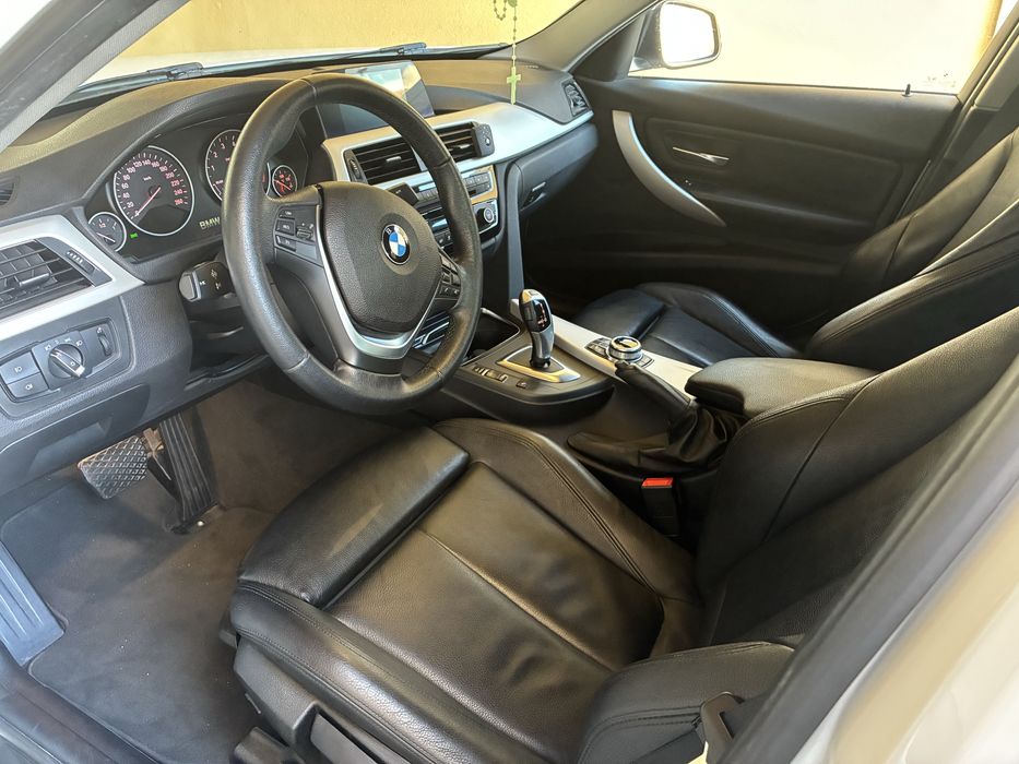 Bmw 330i sport line
