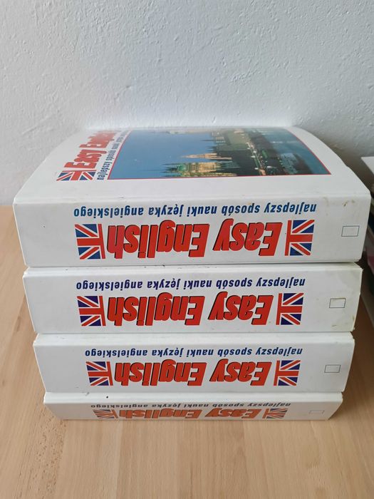 Easy English - kurs angielskiego, czasopisma, 4 segregatory i kasety!
