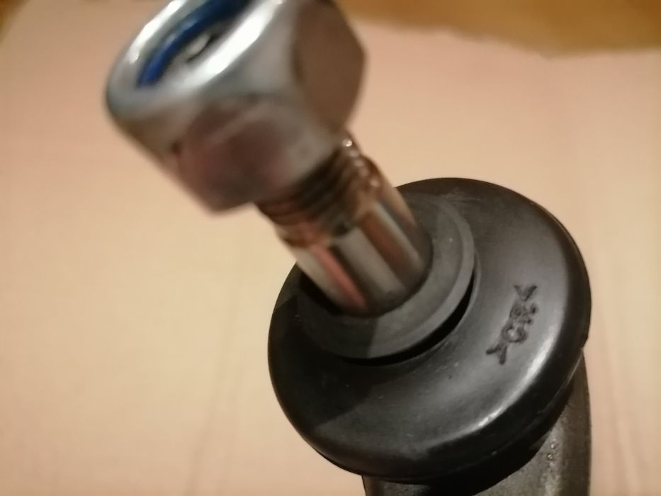 Рулевой наконечник на Фольксваген