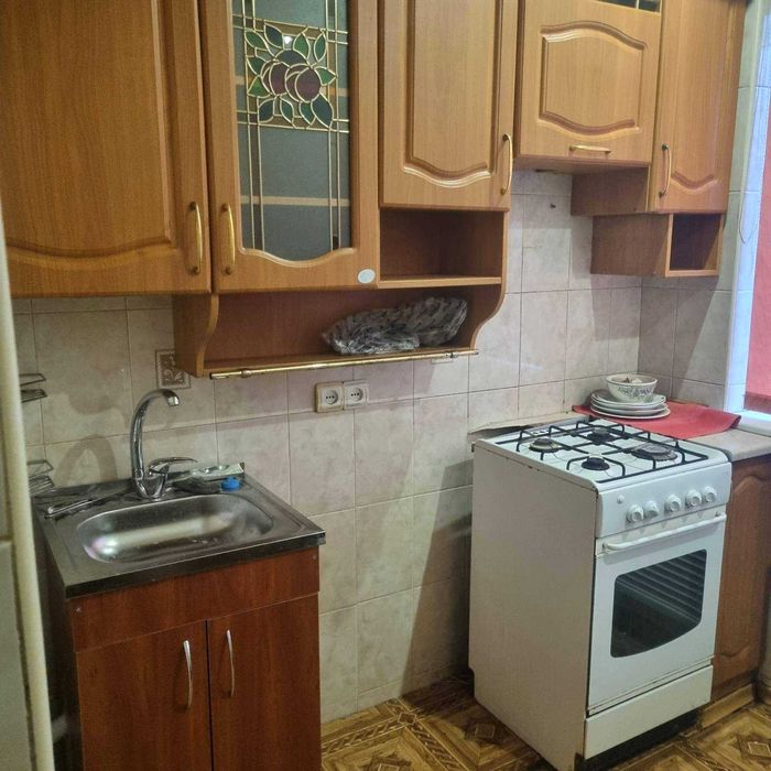 Реальная 2-к кв Гв Широнинцев, трк Украина, Барабашово.