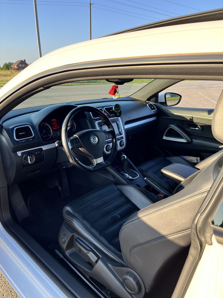 Volkswagen Scirocco 2.0 tsi
