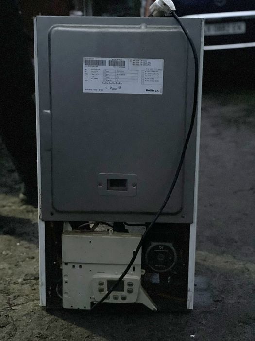 Газовый котел двухконтурный BAXI ECO FOUR 24 F турбо