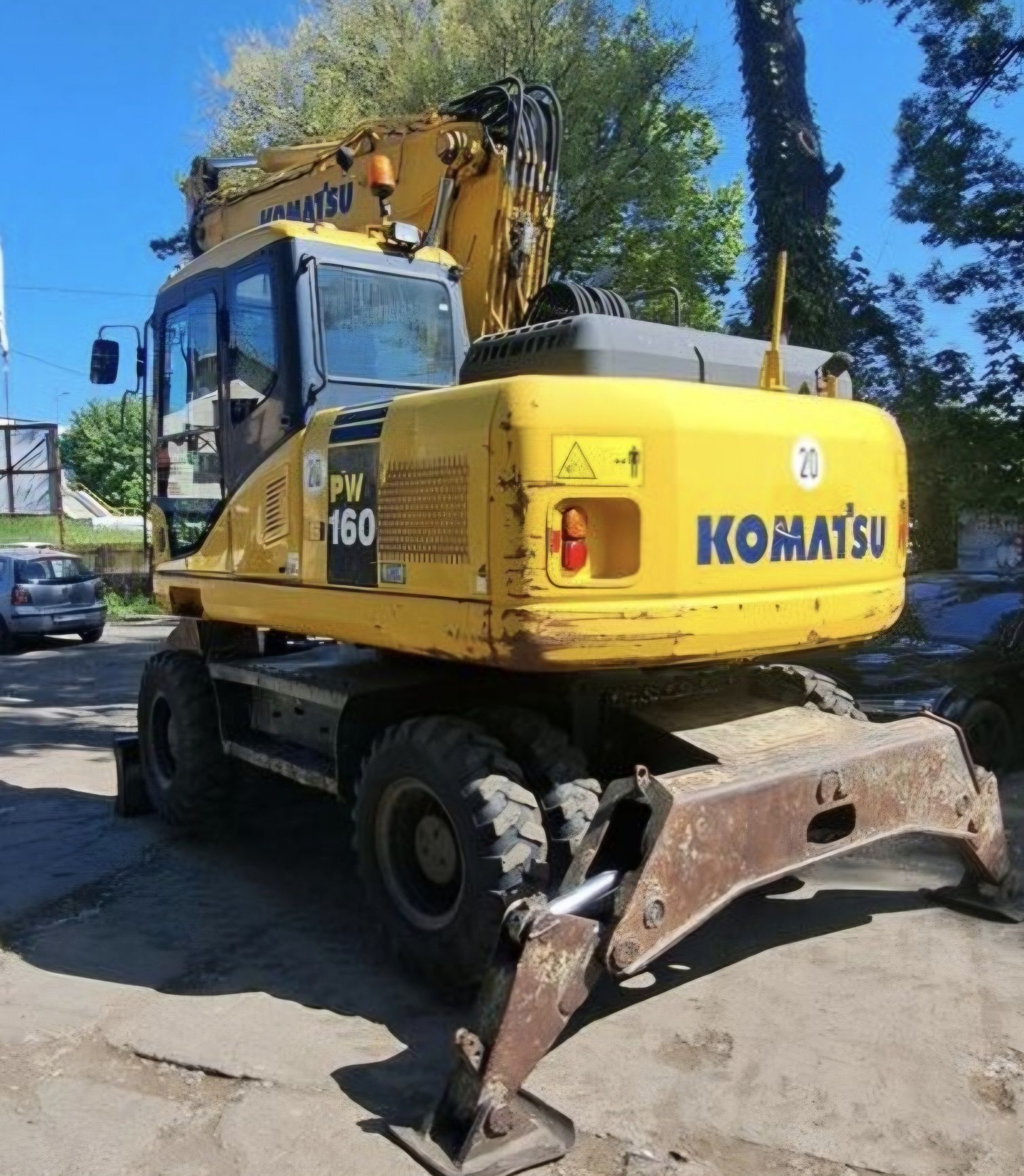 Koparka kolowa komatsu 2011rok 2lyzki super stan