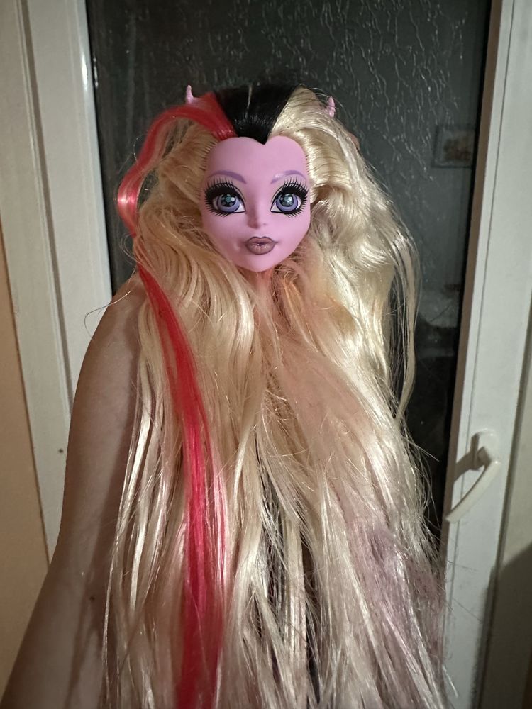 Боніта Фемур  Monster High голова